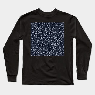 Traditional Japanese Vintage Hydrangea Geometric Floral Pattern in Indigo Navy Long Sleeve T-Shirt